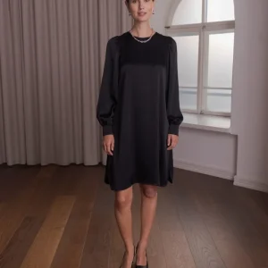 Pitkähihainen satiinimekko puhvihihalla, Black